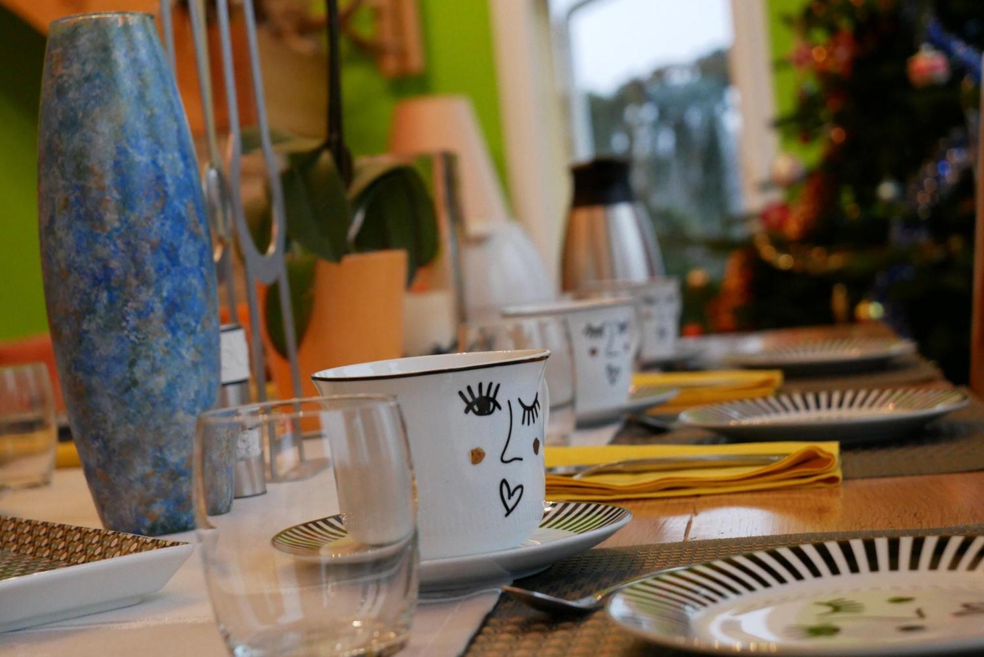 โอ โดแมน ดู แซร์ฟ Bed & Breakfast Vyans-le-Val ภายนอก รูปภาพ
